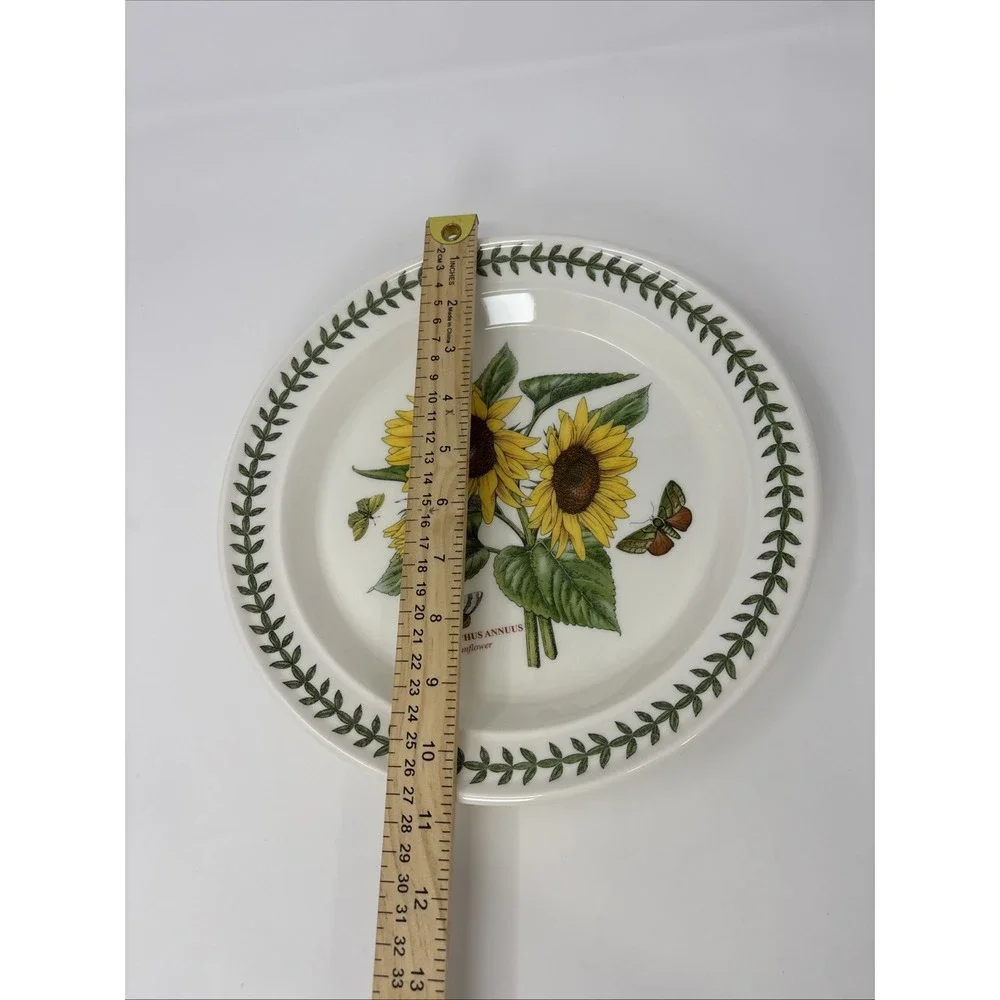 Portmeirion Botanic Garden Sunflower Motif Dinner Plate 10 inch Leaf Boarder - Picture 7 of 9